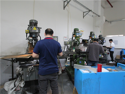 車銑複合（hé）設備車間